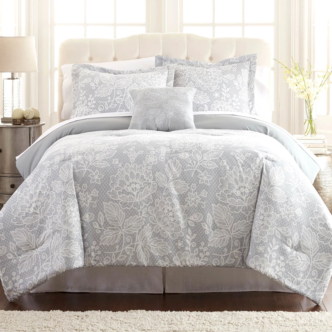 Outlet ???? Pacific Coast Textiles Olivia 8 Pc. Printed Reversible Complete Bedding Set ????