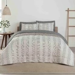 New ???? Martex Parton Charcoal Quilt Set ????