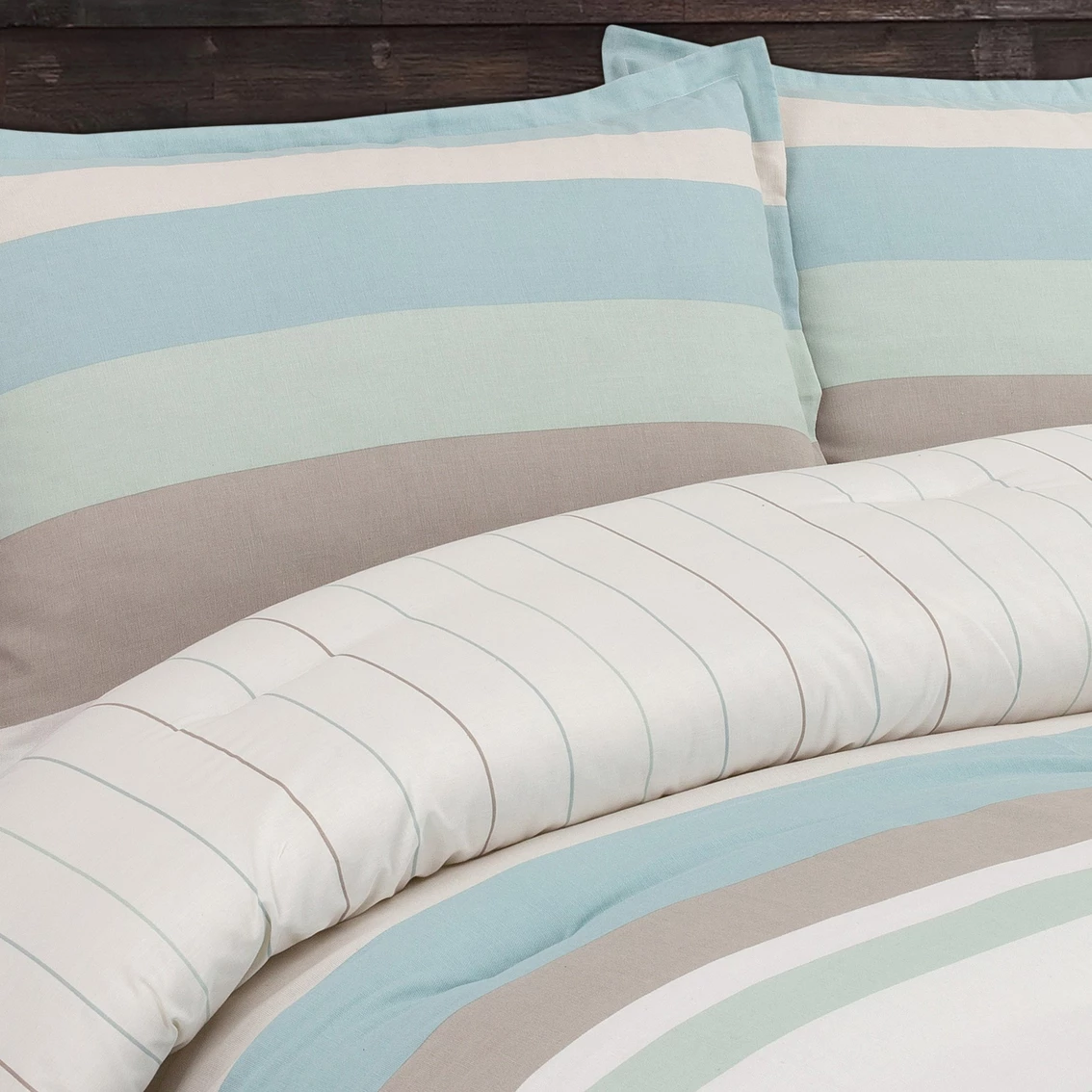 Promo ✨ Nouvelle Home Coastal Stripe Comforter Set ???? - Image 3