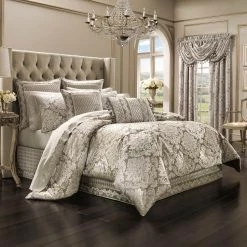 New ???? J. Queen New York Bel Air Sand King 4 Pc. Comforter Set ❤️