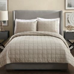 Deals ???? Ayesha Curry Hayden Quilt ✨