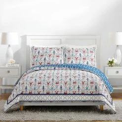 Flash Sale ???? Vera Bradley Sea Life Blue Quilt ????