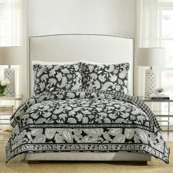 Best reviews of ???? Vera Bradley Makani Paisley White Quilt ????