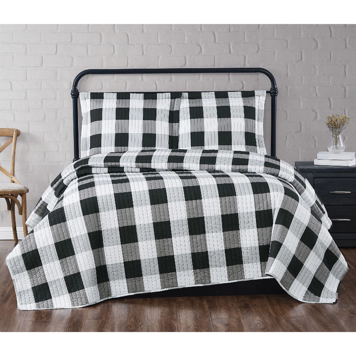Outlet ???? Truly Soft Everyday Black Buffalo Plaid Quilt Set ????