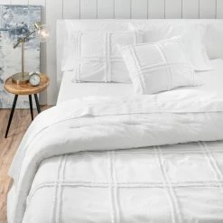 Best Sale ❤️ Martha Stewart Collection Skylar Duvet Set ????