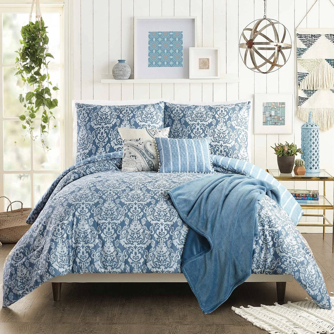 Discount ???? Jessica Simpson Tonal Damask Comforter Set ✔️